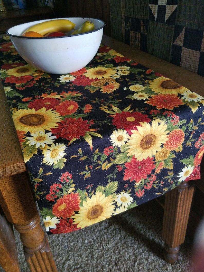 Seasonal Harvest Fall Sunflowers Daisy Red Yellow Cream Black background Table Runner Farmhouse 14W Table Runner