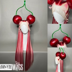Peluca estilizada "CherryBomb" GeorginatheDollWigs. Peinado personalizado. Plazo de entrega de 2 a 3 meses. Hecho a pedido.