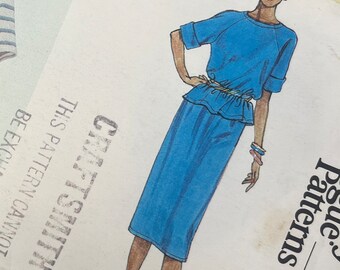 1970s Vogue Dress Pattern, Bust 32.5" Vintage Sewing Pattern #7612, Raglan Sleeve Dress, Long Slim Skirt, Top, Size 10
