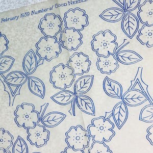 Vintage 1930s Hand Embroidery Iron-On Transfer Pattern by Good Needlework, Repeated Blossom Floral Motifs, Corner Designs
