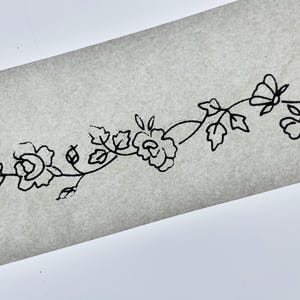 Vintage Border Embroidery Transfer by Briggs A1995, Floral Edging Iron On Pattern in Silver Ink, Rose and Rosebud Trim
