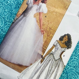 Bust 30.5–32.5&quot; Vintage 90s Butterick Sewing Pattern 6571, Romantic Wedding Dress with Full Skirt, Princess Seams, Overbodice & Back Bow