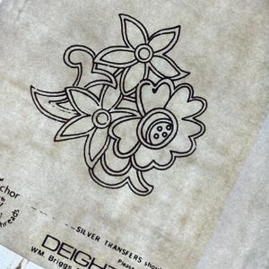 Vintage Iron-on Hand Embroidery Transfer by Deightons, Double Border Small Floral Motifs for Whitework, Trapunto, Art Nouveau Style 10&quot;