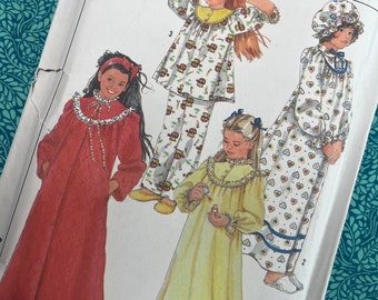 Vintage 80s Simplicity Sewing Pattern 8942, Girls Nightdress, Robe, Pajamas, Hat, Bonnet, Nightie, Nightgown, PJs, Pyjamas