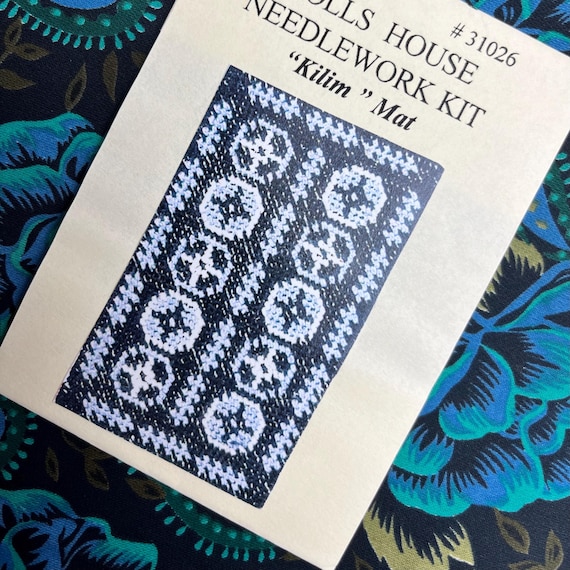 小さな刺繍キットでミニチュアドールハウスを作ろう キリムトルコ絨毯