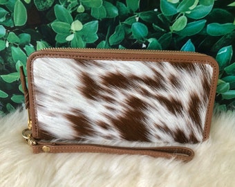 Western Cowhide Zip Wallet Wristlet Clutch Card Case Brown Calf Leather Calf | Gifts for Her