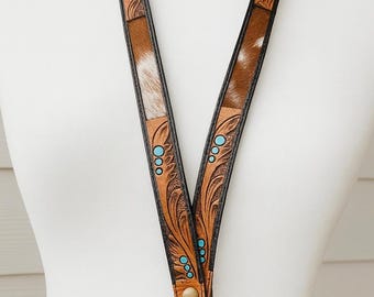 Sleutelkoord van rundleer en sleutelbos badgehouder sleutelhanger Turquoise accenten Zakelijk geschenk leraar