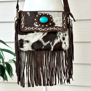 Sac à main bandoulière en cuir de vachette avec franges Sac à main turquoise Pochette en cuir marron noir Cheveux en peau de vache Rodéo Cowgirl Cadeaux pour elle