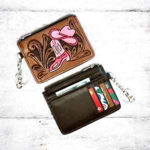 Portafoglio in pelle lavorata western, cappello da cowgirl, stivali, porta carte di credito, porta monete, portachiavi, regali per lei
