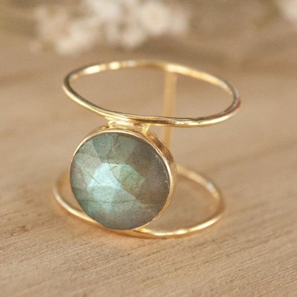 Labradoriet edelsteen dubbele band ring 925 zilveren sterling en goud gepolijste ring verklaring Boho ring handgemaakte ring cadeau voor haar