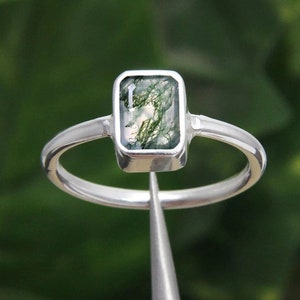 Natural Moss Agate Ring,Emerald Cut Gemstone Ring,925-Sterling Silver Ring,Boho Ring,Middle Finger Ring, Gold Polished Moss Agate Ring