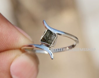 Raw Moldavite Gemstone Ring: 925 Sterling Silver, Gift for Woman