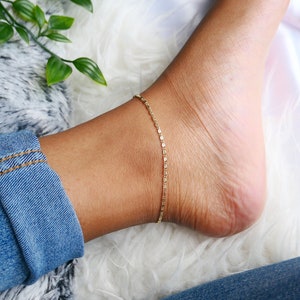 Dainty Chain Stainless Steel Anklet, Gold Plated Anklet, Beach Anklet, Minimalist, Everyday Anklet, Gold Anklet, Waterproof, Non-tarnish