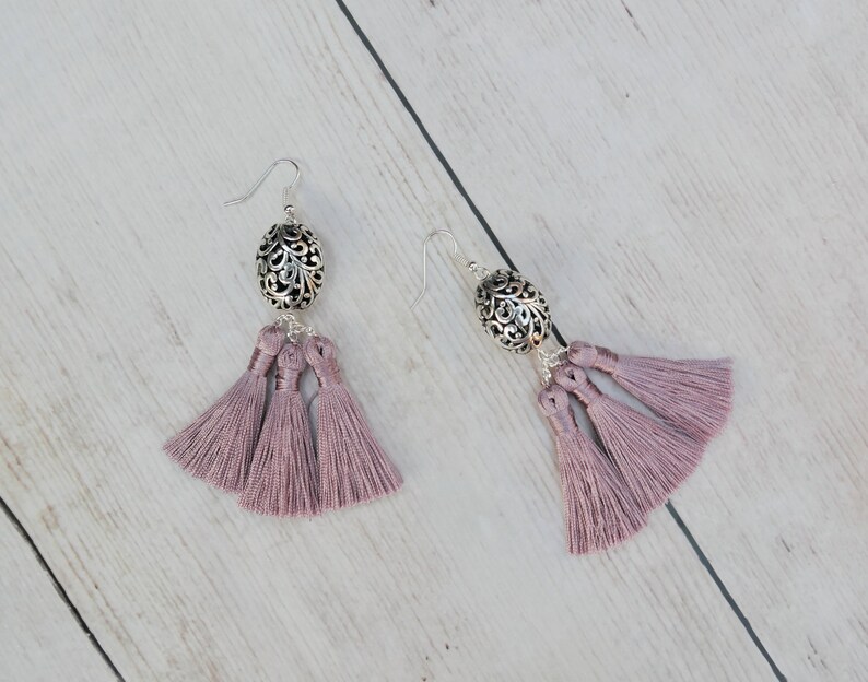 Mauve tassel earrings Clearance