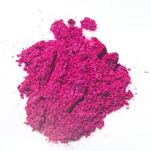 Majestic Magenta Mica Powder
