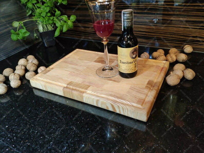 Schneidebrett mit Griff F\u00fc\u00dfe Schneidbrett K\u00fcchenbrett Servierbret 36 x 25 Massivholz Fr\u00fchst\u00fccksbrettchen Holzbrettchen Breakfast Board