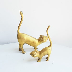 Brass cats//cat/golden cat//pair cats//brass decoration//door rings//cats//statue brass//cat/cat/cat figure/statuette cat//laiton