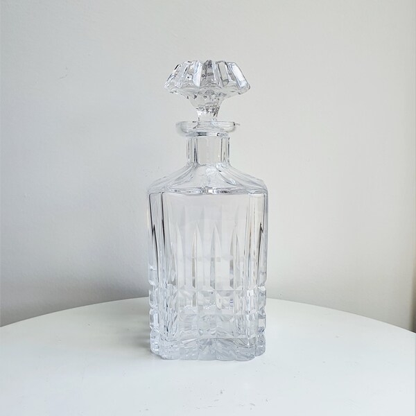 Carafe à liqueur vintage//carafe carrée//carafe en cristal//carafe à whisky//bouteille whisky//carafe en verre//carafe ancienne//cristal