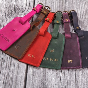 Bridesmaid luggage tags Personalized Custom luggage tags Wedding favors Baggage tags Bulk travel gifts