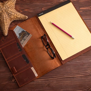 Leder-Notebook-Cover A4 mit personalisiertem Notizblock A4 handgemachter Dokumentenhalter Abschlussgeschenke