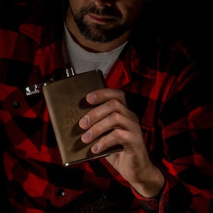 Hip flask Engraved groomsman flasks Custom leather flask Personalized flask Gift for him