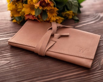 Genuine leather Wallet for women, Classy leather wallet, Personalized leather slim wallet for women, Leather minimalist clutch, Small clutch