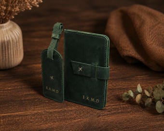 Dual Passport holder, Passport Holder Personalized, Travel wallet, Leather travel gift, Gift for couple, Passport cover with luggage tag