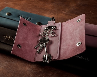 Personalized leather keychain, Leather key wallet, Monogrammed key organizer, Custom key fob, Valentines day gifts, Gift for him