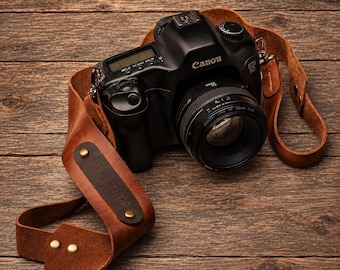 Vintage Leather Camera Strap - Film Camera Accessory for Photographers