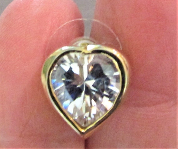 Vintage Cubic Zirconia Heart Shaped Earrings in C… - image 9