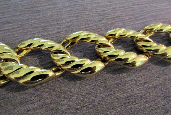 Vintage Chunky Choker Chain Necklace, Shrimp Style - image 7