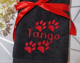 Toalla personalizada para perro (50 x 90 cm), diseño de huella bordada, regalo para perro, toalla personalizada, toalla para perro, toalla de aseo, regalo para cachorro.