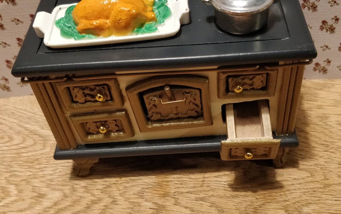 Dolls house miniature kitchen range cooker vintage 12th scale Etsy