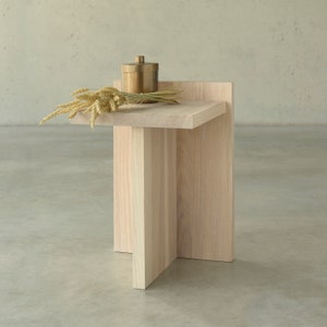 Japandi end table