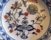 Meissen - Dish-Royales onion pattern - Porcelain
