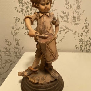 GIUSEPPE Armani (1935 -2006)Porcelana vintage