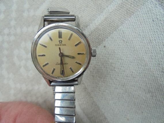 Omega retro - image 1