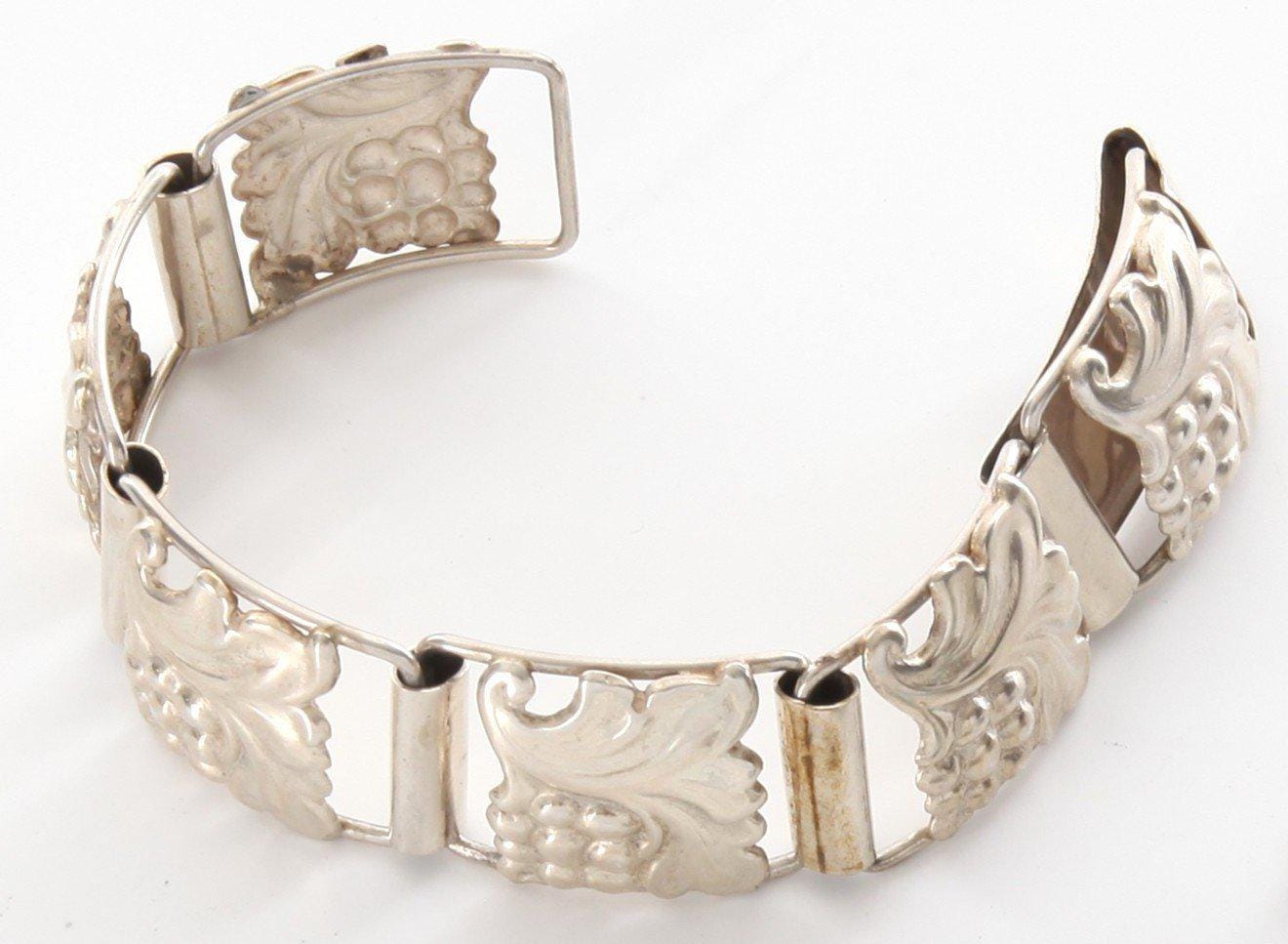 1940/1950's Johannes Torlyk Danish 830S Silver Flower Bracelet