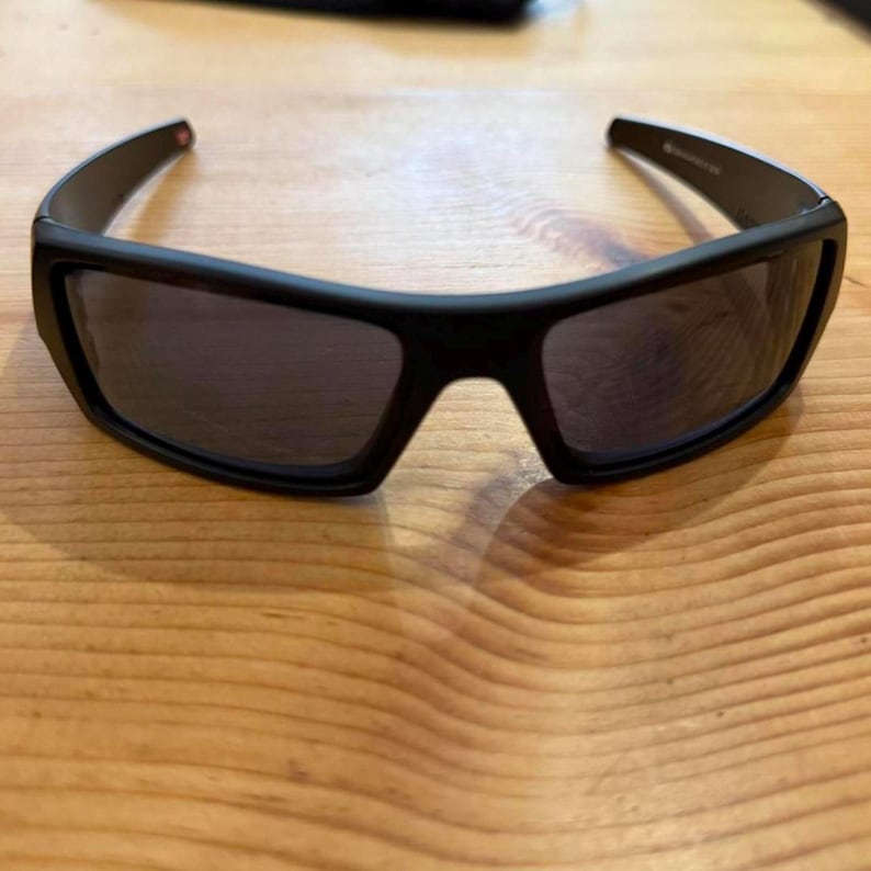 Brand New in Box Oakley Gascan Sunglasses image 8