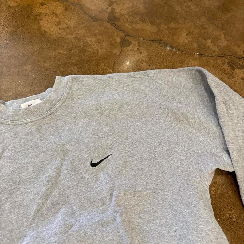 Grey Nike Embroidered Chest Pullover Sweatshirt image 3
