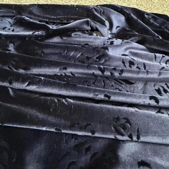 Navy Blue Rose Pattern Sleep Jacket - image 4