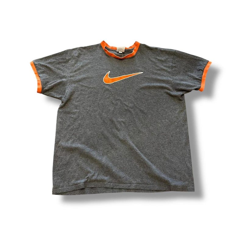 Vintage 90s Grey + Orange Nike tee image 1
