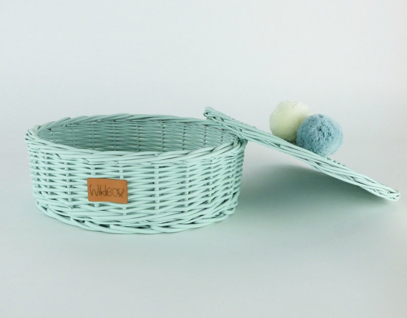 Wiklibox handmade natural wicker jewelry box in GREEN color with 3 pompoms Polish product many colors available