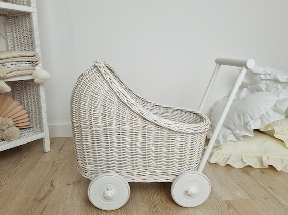 Wiklibox wicker & beech wood doll&#39;s pram in WHITE color with GLITTER and WHITE base