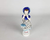 Wales Porcelain Girl, Lace and Porcelain Figurine, Parasol Girl, Pedestal Girl, Lace Porcelain Figurine, Porcelain Lace Lady