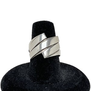 MODERNIST Sterling Ring Size 7 / FOLDED Minimalist Silver Ring 7 / Vintage 1990s Jewelry / 90s Silver Ring / Avant Garde Minimal Ring 7