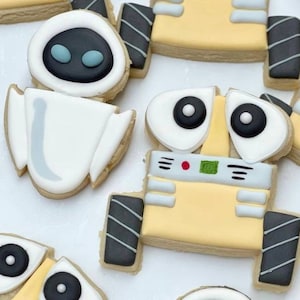 Cookie Cutter inspired by Disney Wall-e and Eve