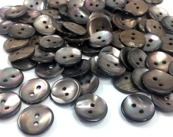 Boutons by Loic Allio. 1st Edition Book of Buttons, Antique and