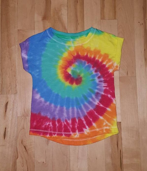 little girl tie dye shirt