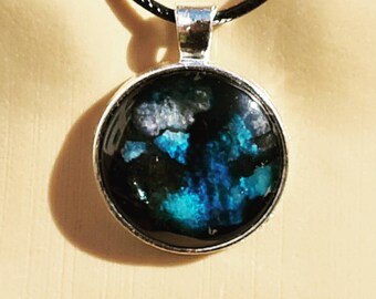 Collar con tinta de alcohol pintado a mano, colgante artístico, joya única